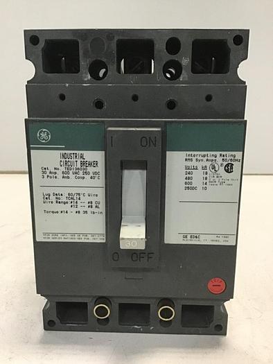 Used GENERAL ELECTRIC / GE 30 Amp Circuit Breaker TED136030 #131924