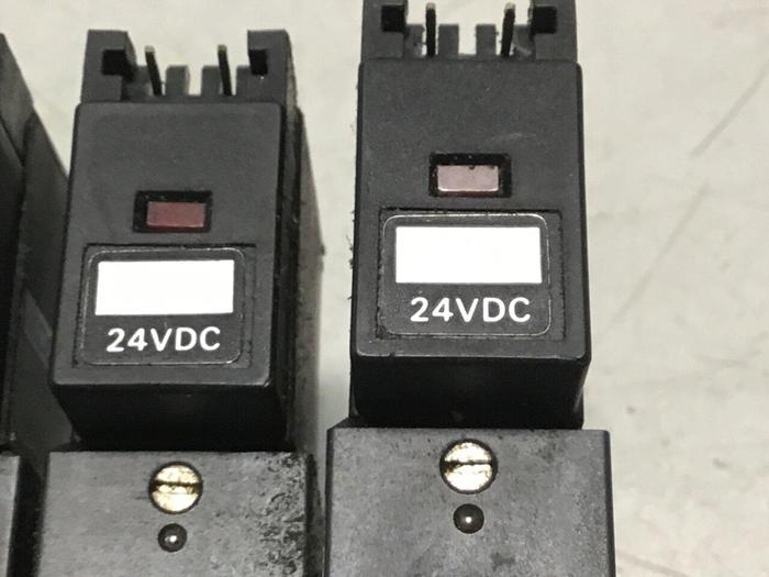 Used KOGANEI 10 Bus Solenoid Valve 180M4F #114388