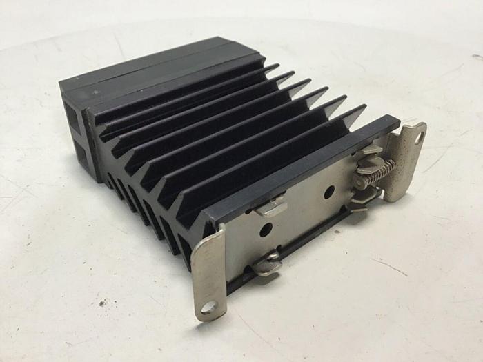 Used CONTINENTAL INDUSTRIES Solid State Relay RSDA-660-25-1DE #134773