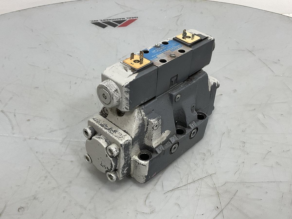 Used VICKERS DG5S-8-31C-E-T-M-U-HL7-B13-40