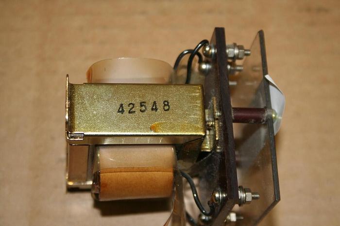 Used SHOWA 0.01, 0.002 kVA Transformer STB1 Used