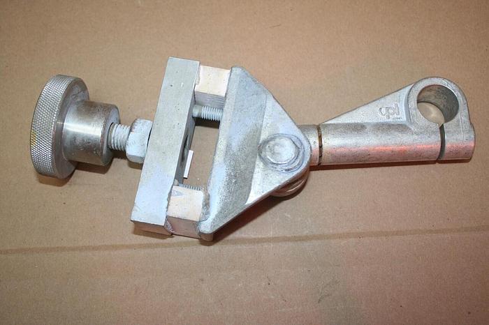 Used GENERIC Aluminum Connector / Fastener CONNECT843 #19843