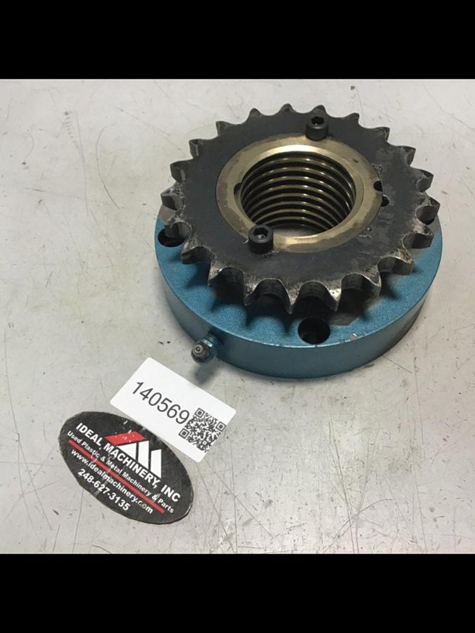 Used CINCINNATI MILACRON Die Height Adjustable Tie Bar Nut 3910099 USED