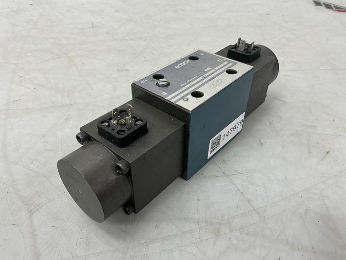 Used BOSCH 0 811 404 843