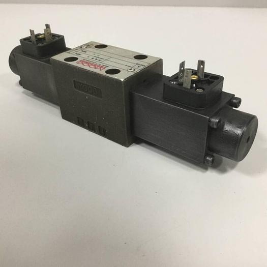 Used MOOG Valve WE43P06C62QCOBNP15 Used