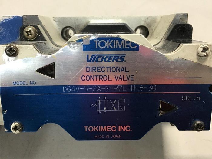 Used VICKERS Valve DG4V-5-2A-M-P7L-H-6-30 Used