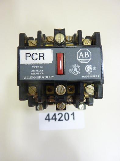 Used ALLEN BRADLEY AC Relay 700-N400A1 SER C #44201
