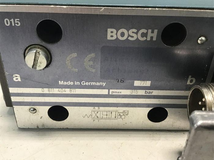 Used BOSCH Hydraulic Servo Proportional Valve 0 811 404 811 USED