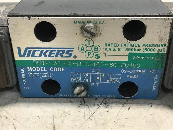 Used VICKERS Solenoid Valve DG4V-3S-6C-M-U-HL7-60-EN490 Used