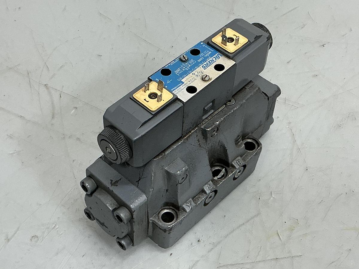 Used VICKERS DG4V-3-6C-M-U-HL7-60-B13
