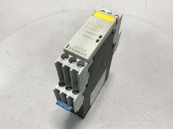 Used SIEMENS Safety Relay 3TK2830-1CB30 #133349