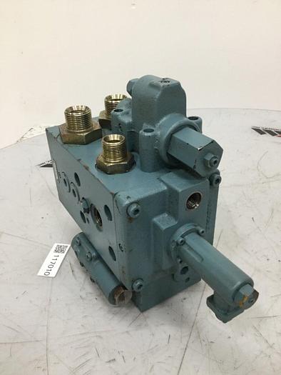 Used DAIKIN Manifold Block PFSM-100-30 #117010