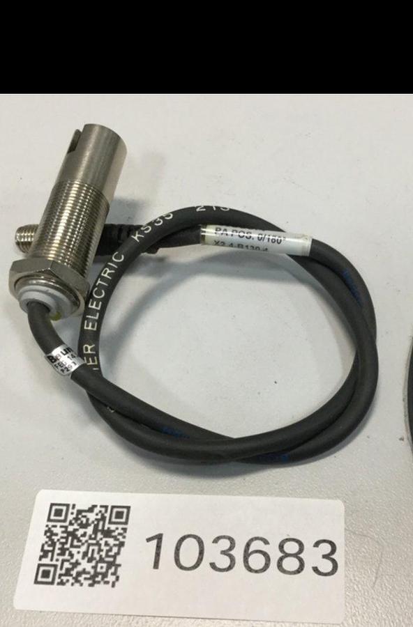 Used BAUMER ELECTRIC Proximity Sensor FEG 14.24/403858 USED