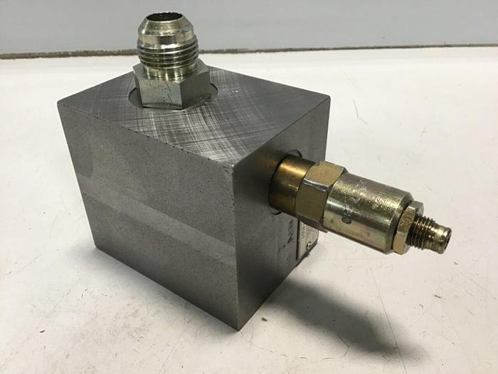 Used VICKERS Manifold Block Valve MCD-4501 USED