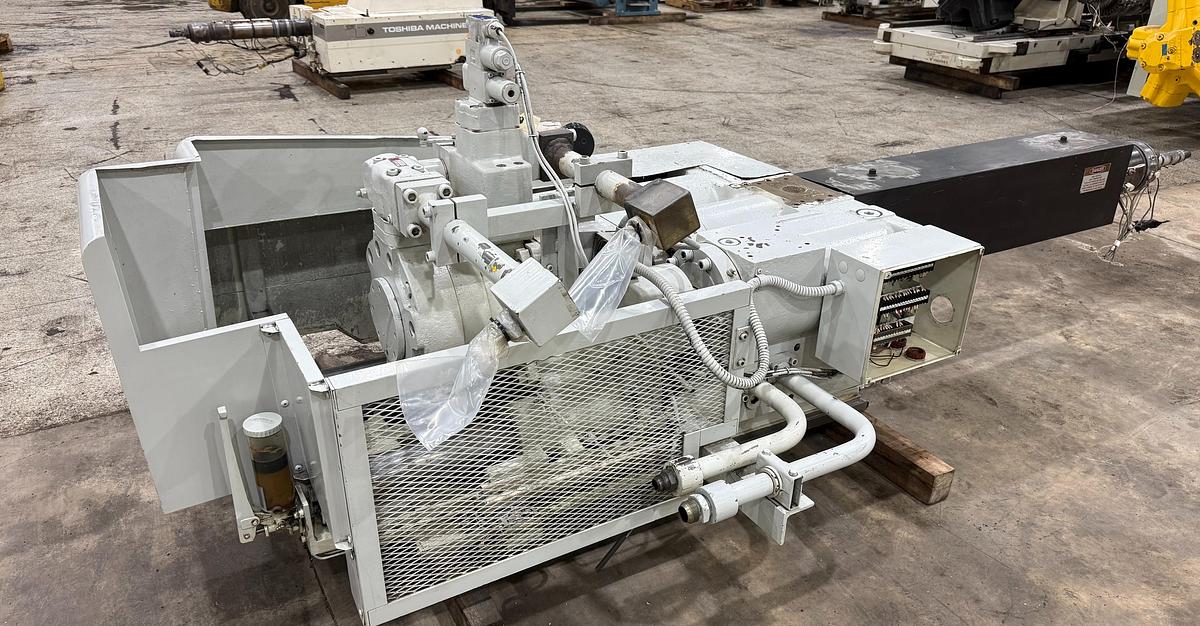 Used TOSHIBA ISF390VLW-19B INJECTION UNIT
