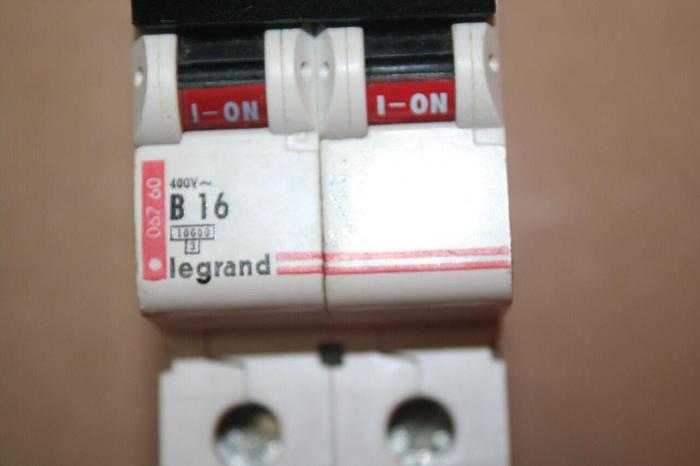 Used LEGRAND 16 Amp Circuit Breaker B16 #19878