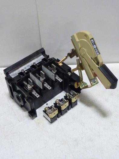 Used ALLEN BRADLEY 30 Amp Disconnect Switch 1494V-DS30 SER A #57364