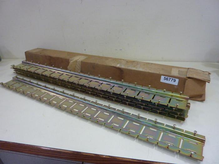 ALLEN BRADLEY Relay Mounting Strip 700-MP16 SER B #56779