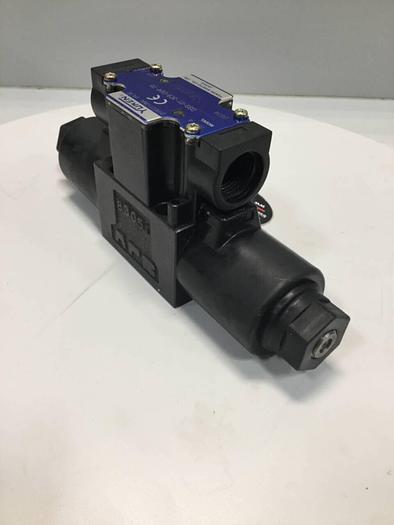 Used YUKEN Directional Control Valve DSG-01-3C9-D24-70 #96920