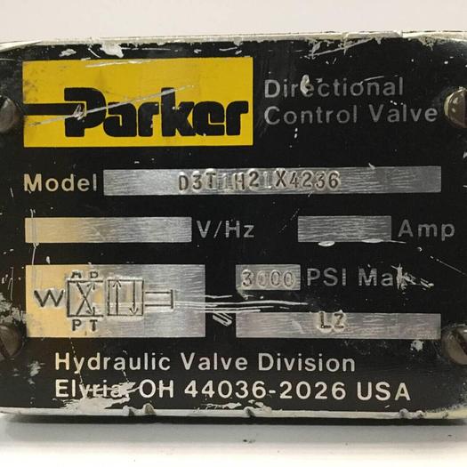 Used PARKER Directional Control Valve D3T1H21X4236 #92337