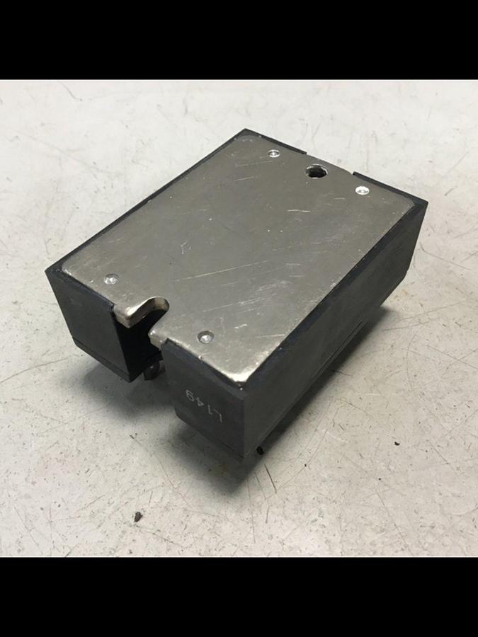Used CRYDOM Dual Solid State Relay H12D4840DE USED