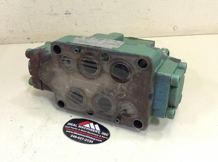 Used VICKERS Valve DG4VS6CMWB40 Used