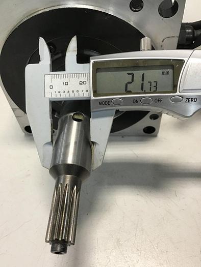 Used YASKAWA Servo Motor SGMP-08AWYR41 #131361