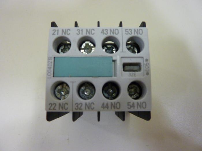 Used SIEMENS Auxiliary Contact 3RH1911-1HA22 #55552