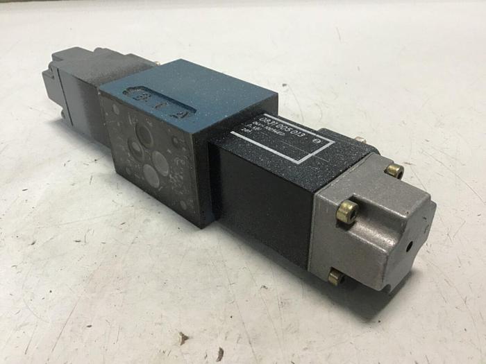 Used BOSCH Valve 0 810 090 111 #136526