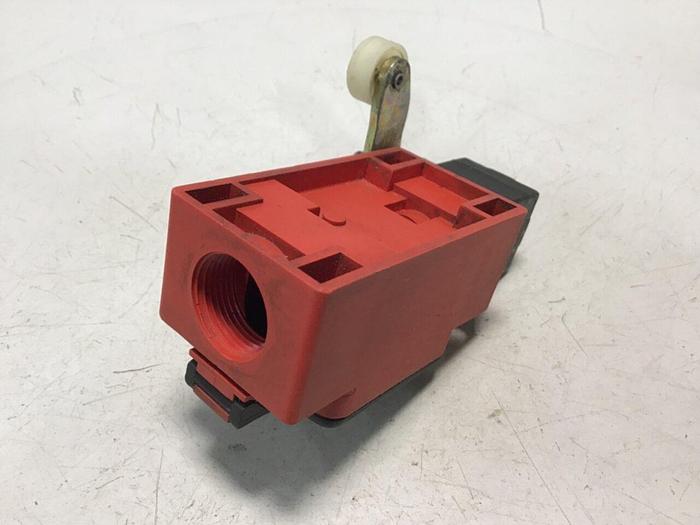 Used BERNSTEIN Limit Switch ENK-UV1Z AHS #121369