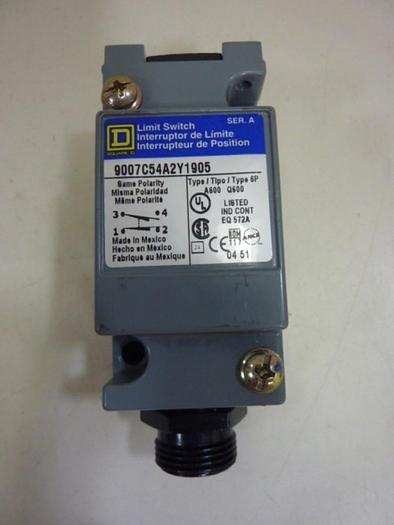 Used SQUARE D Limit Switch 9007C54A2Y1905 #66569