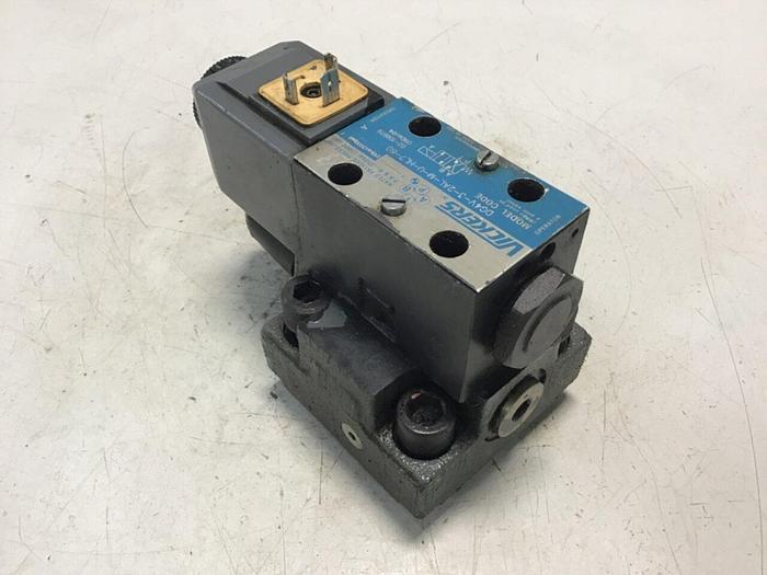 Used VICKERS Valves DG4V-3-2AL-M-U-HL7-60 Used