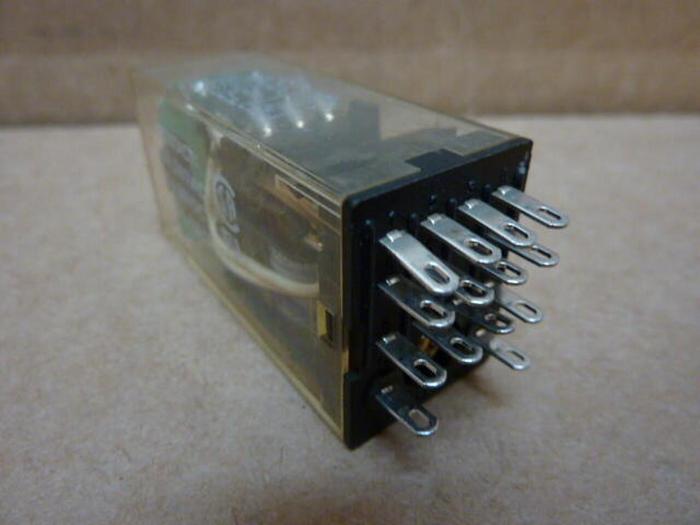 Used OMRON Relay & Base MY4N-CR #27565