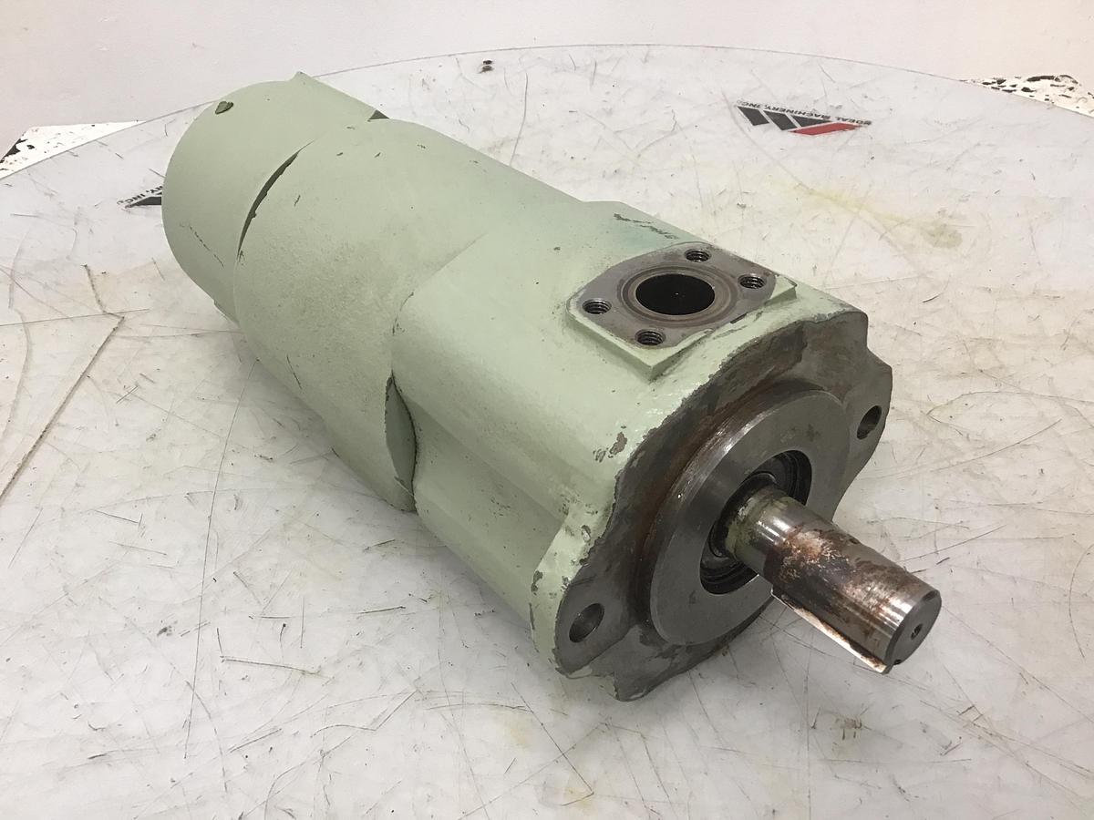 Used TOKIMEC SQPS32-23-17-86AD23-18 Pump Used #142900