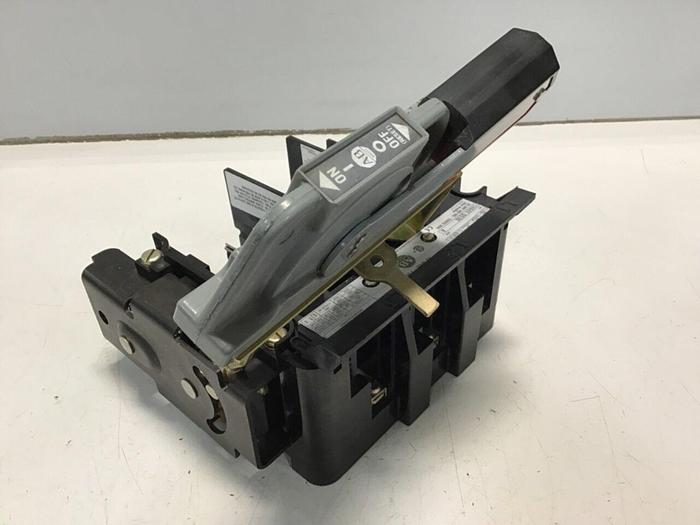 Used ALLEN BRADLEY 30 Amp Disconnect Switch 1494V-DS30 SER A #130810