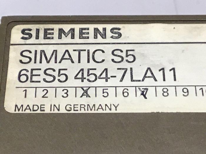 Used SIEMENS Digital Output 6ES5 454-7LA11 #120540