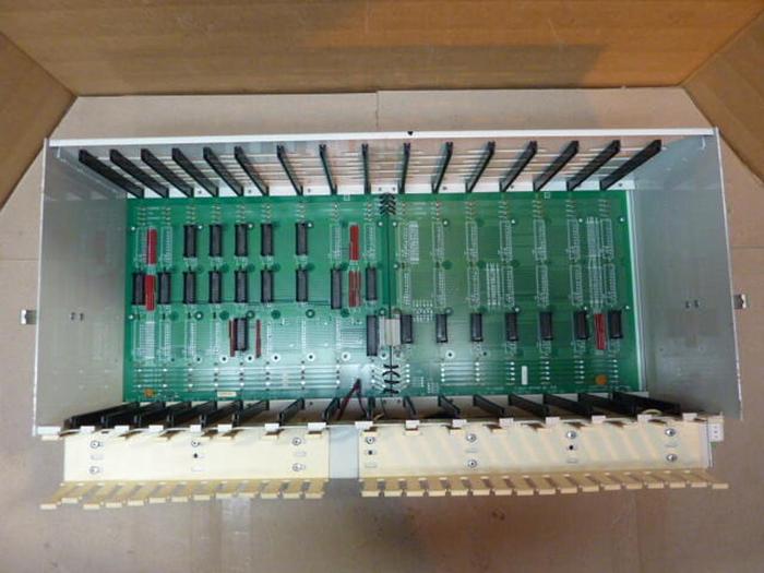 Used BARBER COLMAN Control Card Rack 4NNN-CE20B-OAA-0-00 Used
