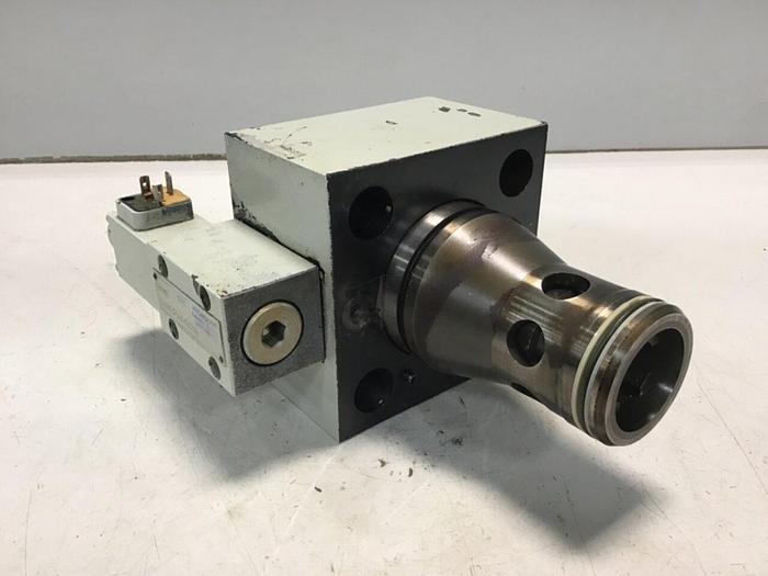 Used MOOG HYDROLUX Hydraulic Valve DWME3P06A4007NB #137992