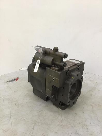 Used VICKERS Hydraulic Pump PVE62QI35V30AR Used #143875