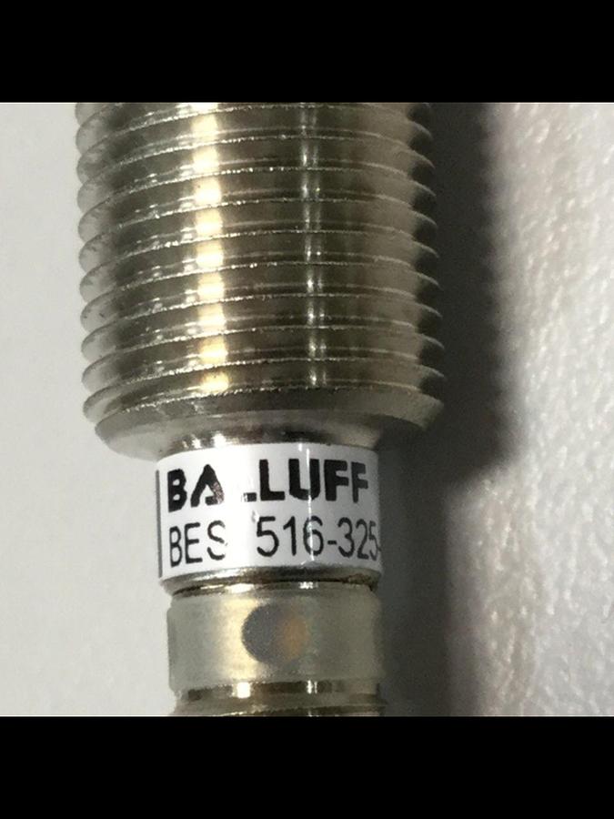 BALLUFF Proximity Switch BES 516-325-G-E5-Y-S49 USED