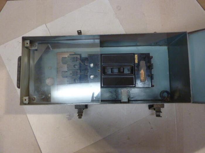 Used WESTINGHOUSE 40 Amp Bus Disconnect Switch 8E-7740 USED