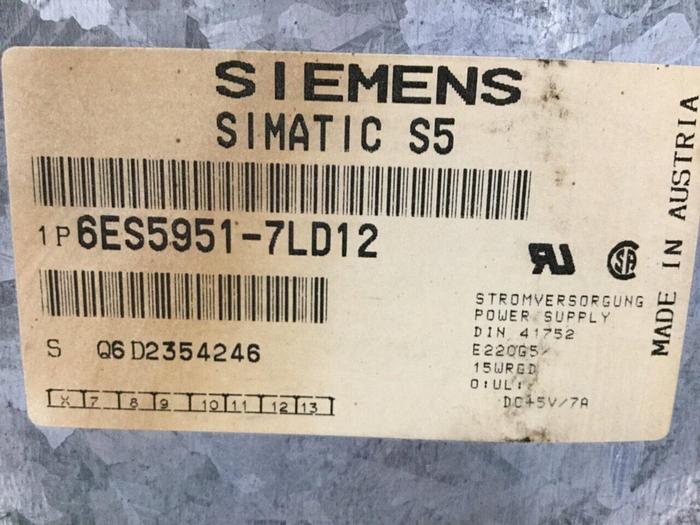 Used SIEMENS Power Supply 6ES5 951-7LD12 #110935