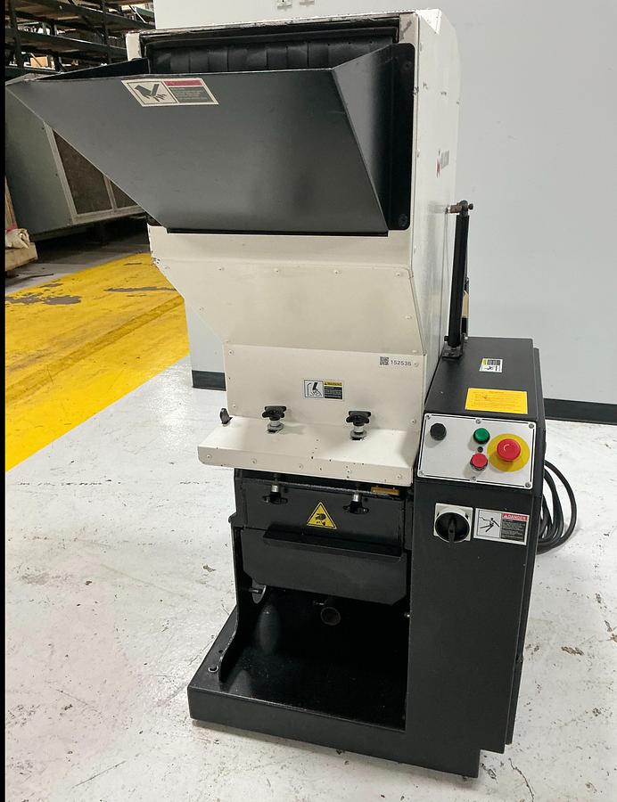 Used MILACRON MG814 GRINDER