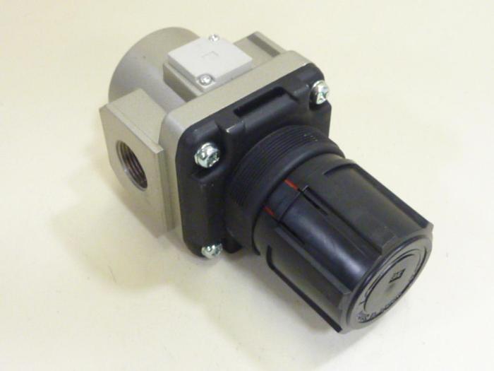 Used SMC Regulator AR50-N06-Z #80544