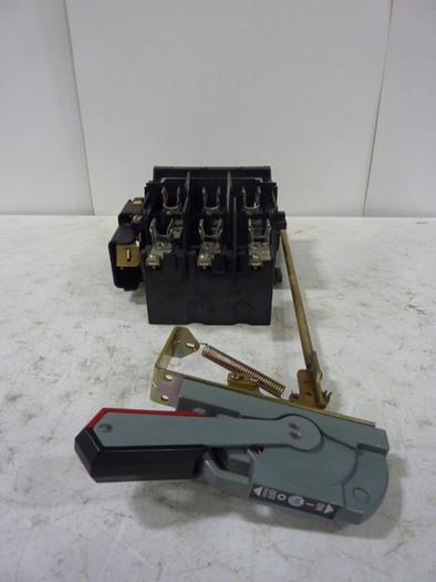 Used ALLEN BRADLEY 30 Amp Disconnect Switch 1494V-DS30 SER A #57427