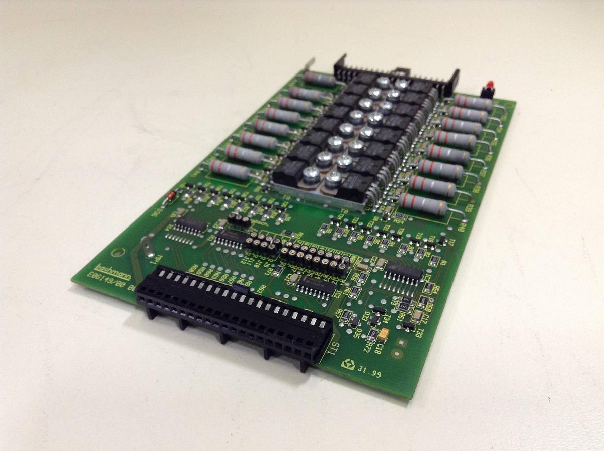 Used BACHMANN ELECTRONIC Output Card CA16/P2.5S  E06149/00 USED