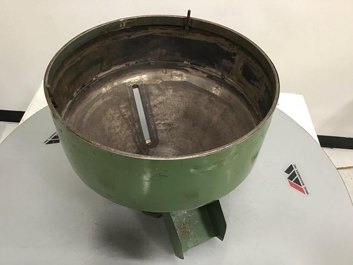 Used METAL FABRICATOR Hopper 20X20 HOP #134555