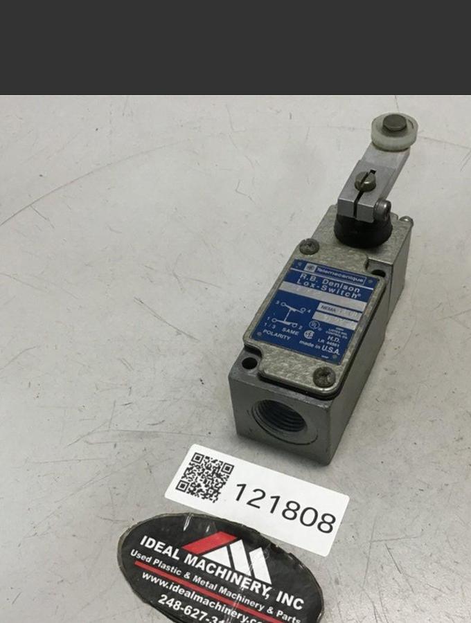 Used TELEMECANIQUE Lox-Switch C2JK05 USED