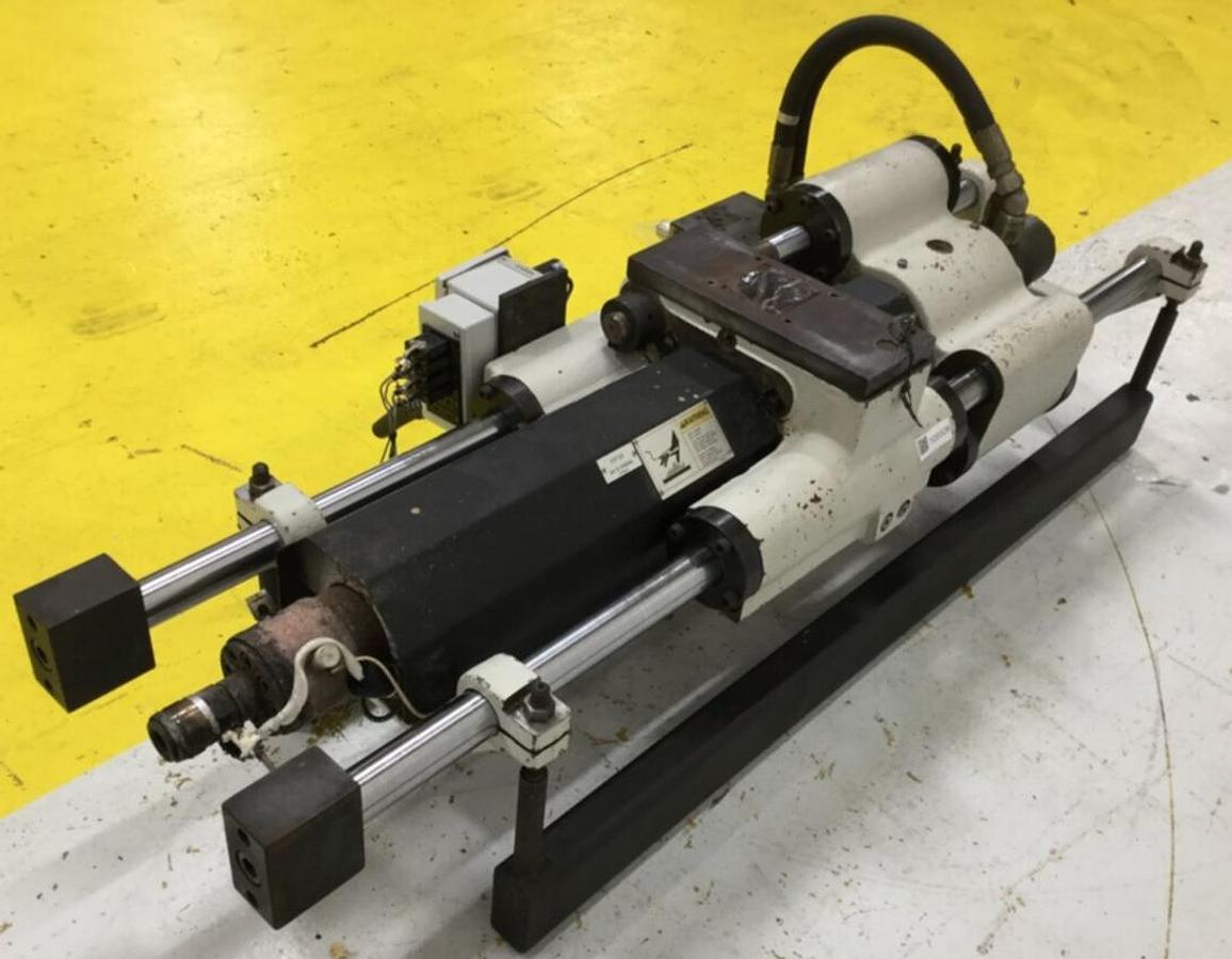 Used CINCINNATI MILACRON 2.97 Oz Injection Unit VV55-2.97 USED