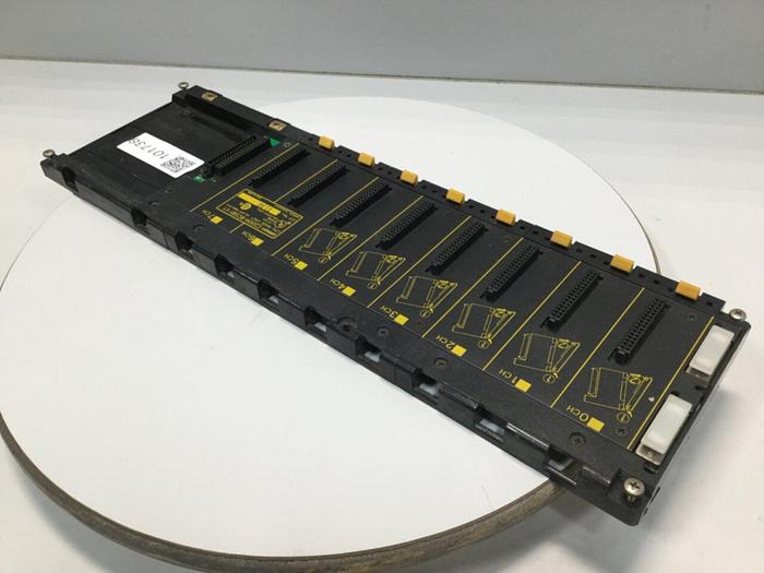 Used OMRON CPU Base Unit C200H-BC081-V1 #101738